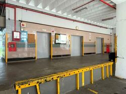 Guan Hua Warehouse Building (D13), Factory #570015141